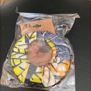 Absolutely beautiful earrings